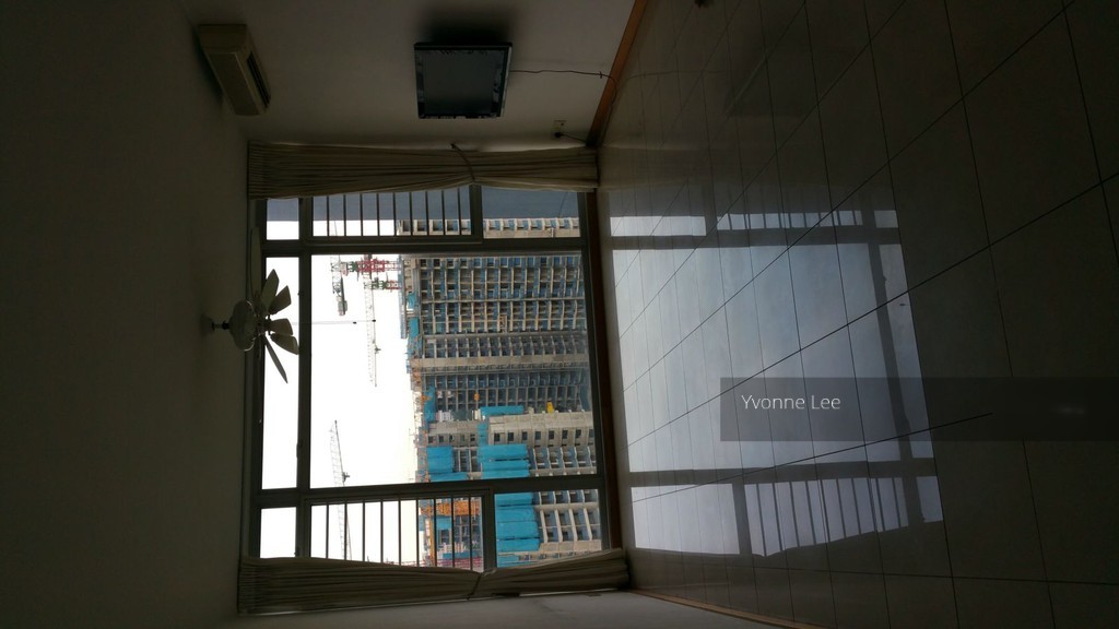 The Lakeshore (D22), Condominium #121113912